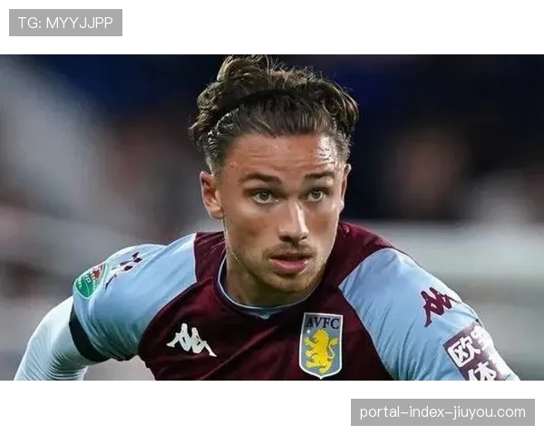 维拉控球时中场调度精准，但前场缺乏有效突破手段